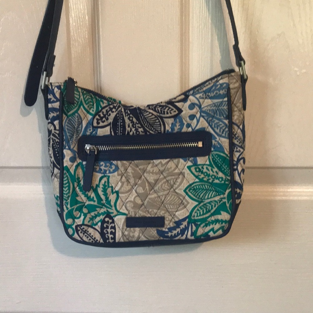 EUC Vera Bradley Santiago Vivian Crossbody Bag